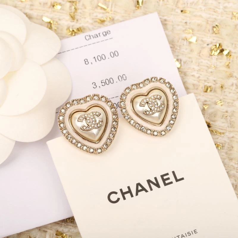Chanel Earrings SoftTouch 231244