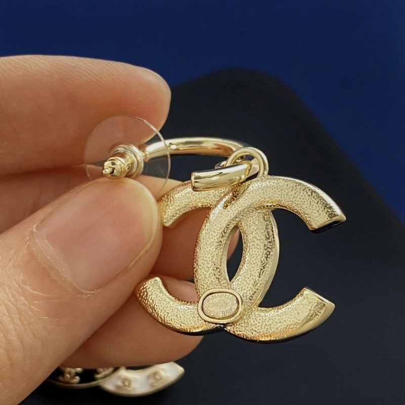 Breathable Chanel Earrings 231239