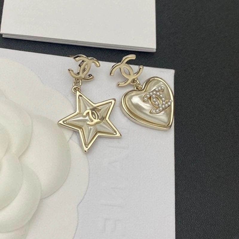 Chanel Earrings Minimalist 231339