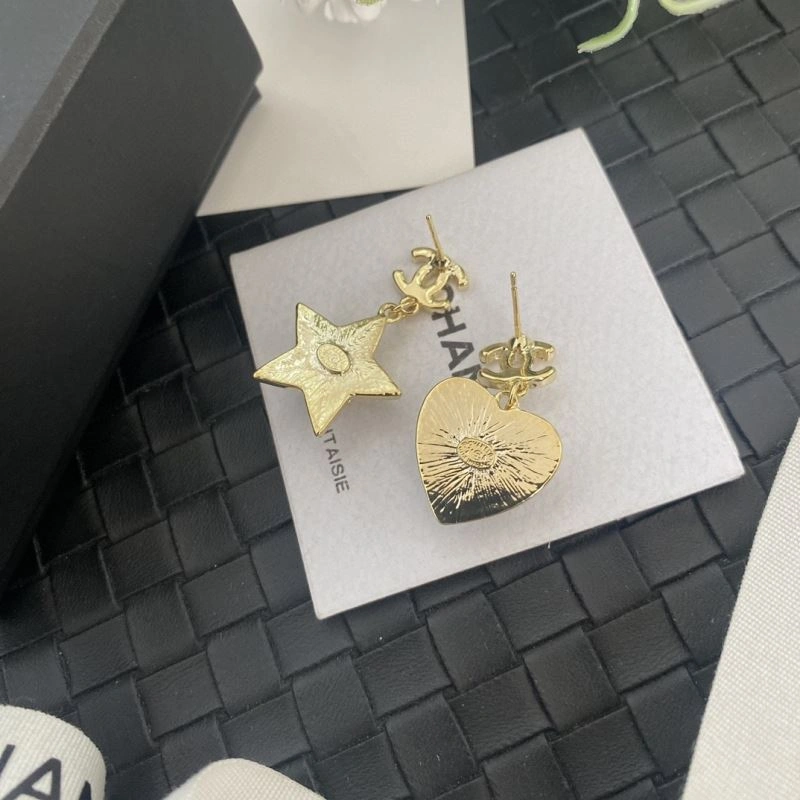 Chanel Earrings Minimalist 231339