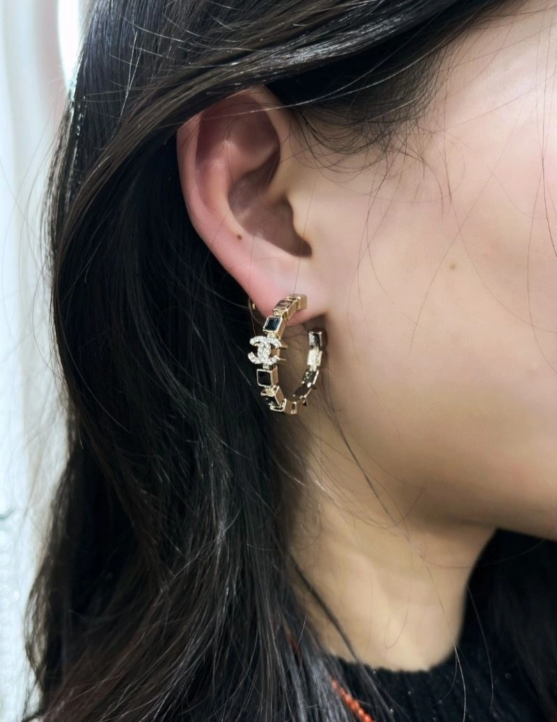 Compact Chanel Earrings 231229