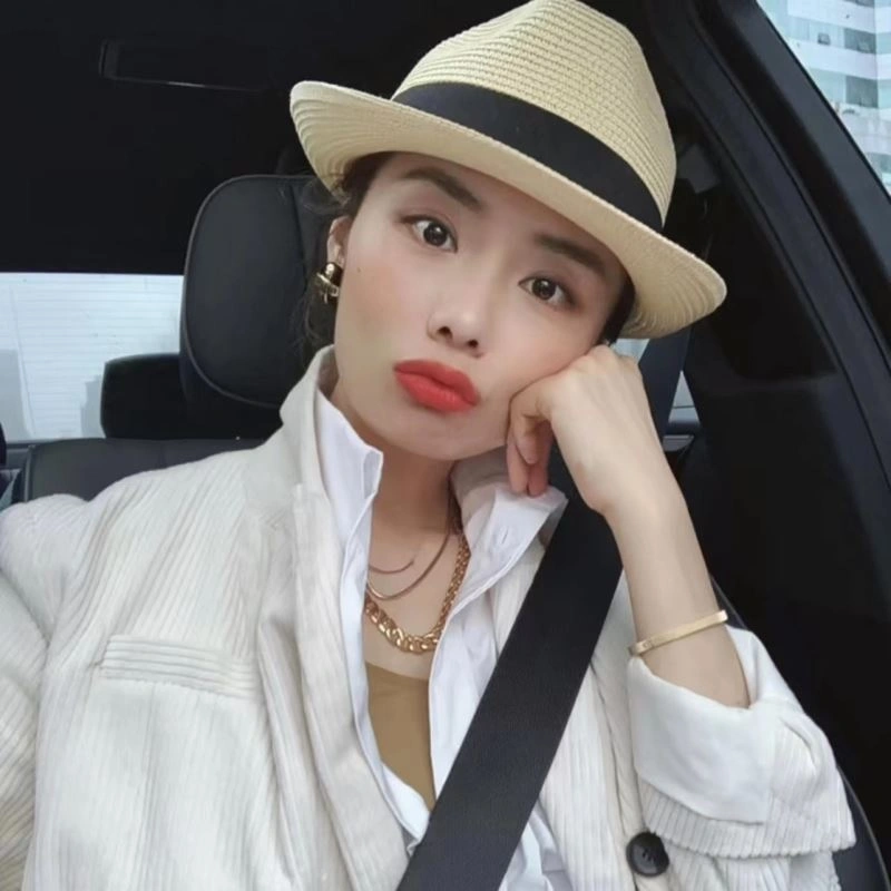 Chanel Earrings EyeCatching 231238