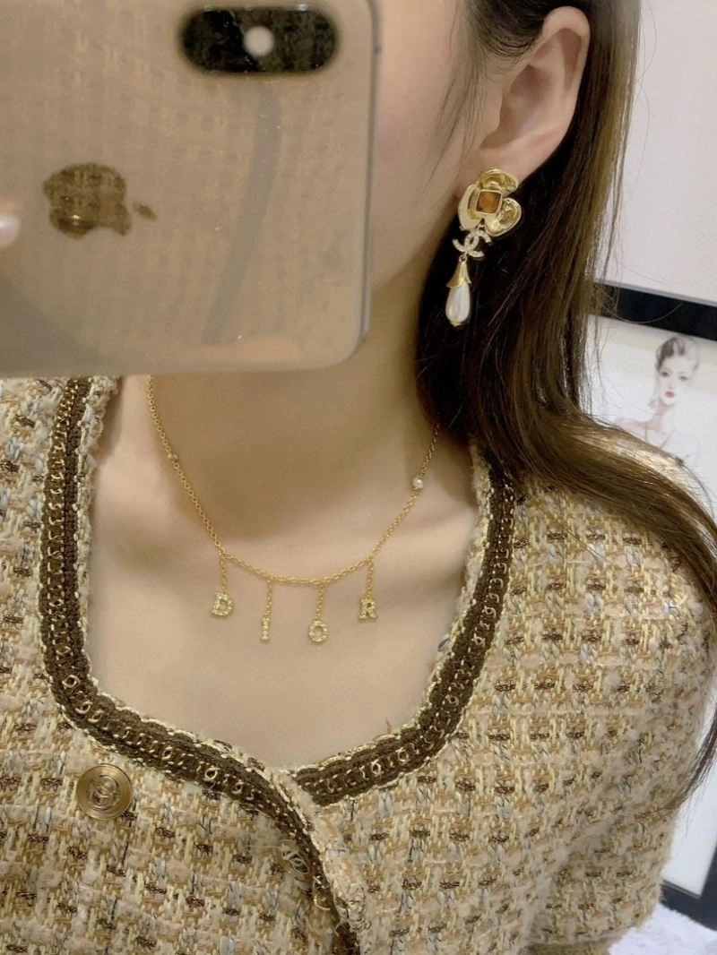 Chanel Earrings ZeroBulk 231227