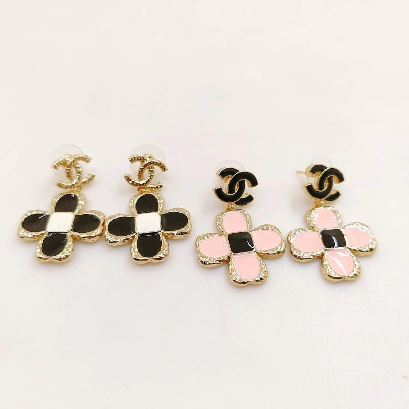 Bright Chanel Earrings 231216