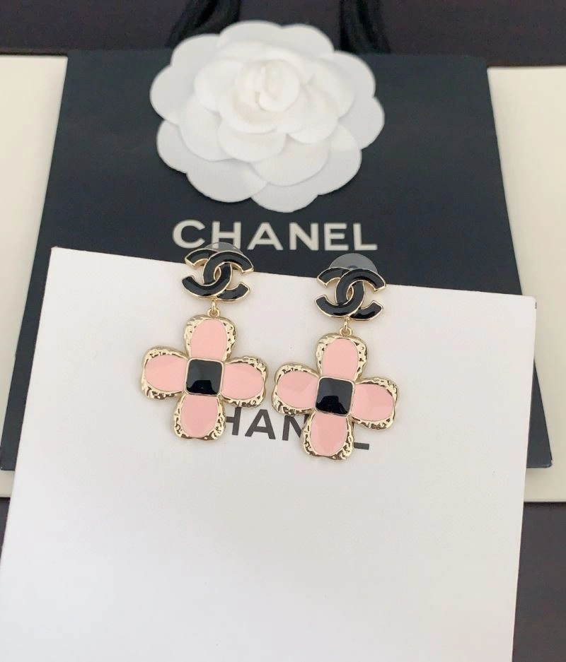 Bright Chanel Earrings 231216