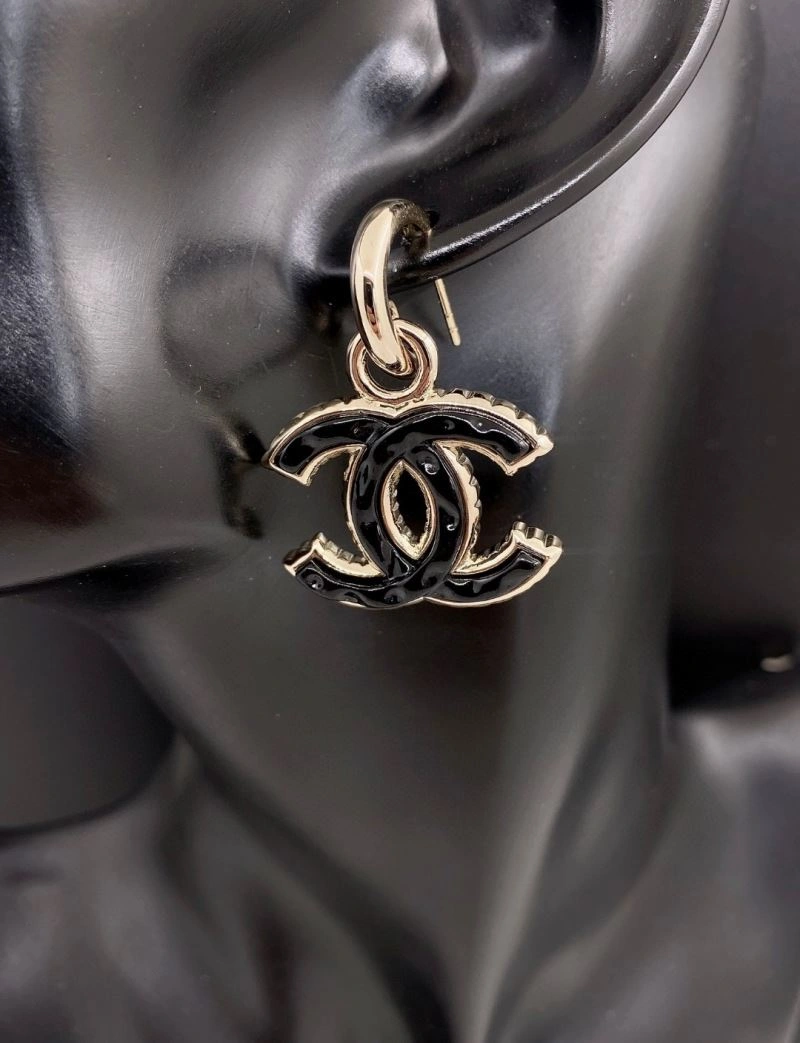 Chanel Earrings OdorResistant 231221