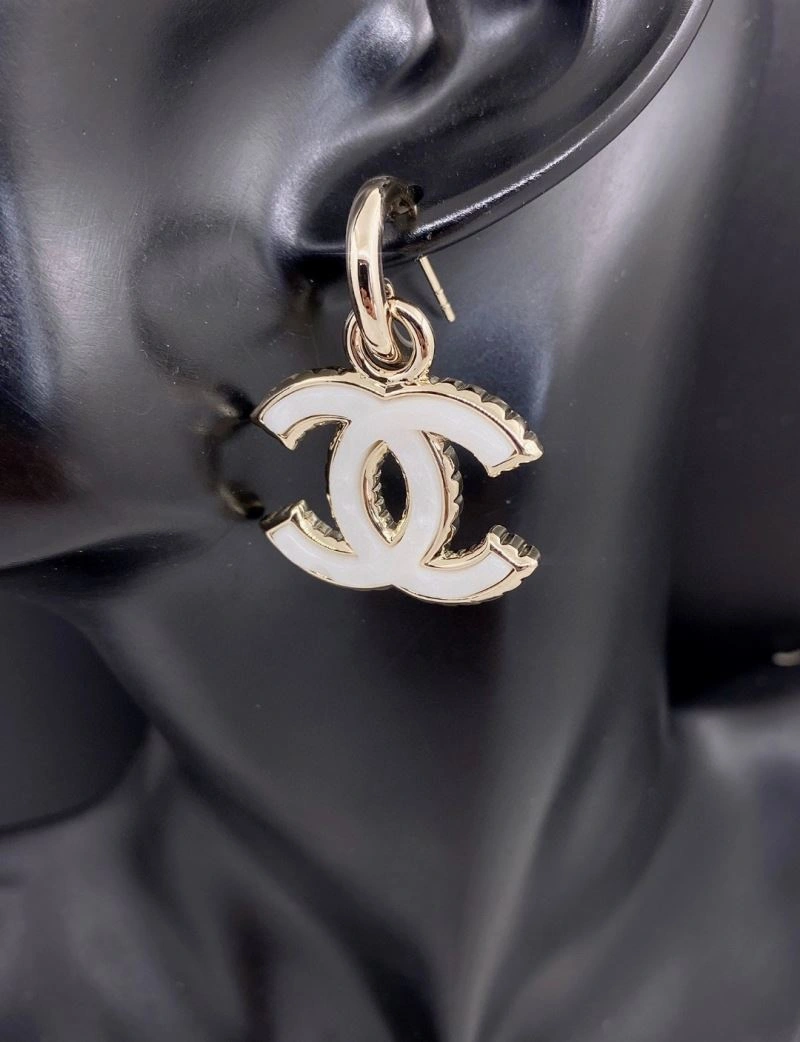 Chanel Earrings OdorResistant 231221