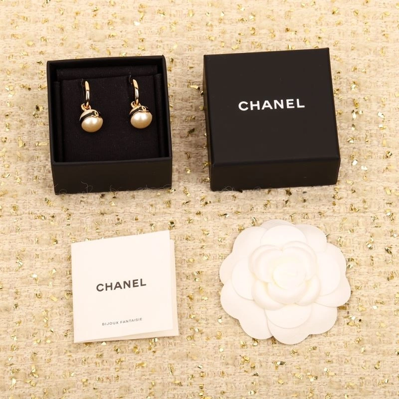 Timeless Chanel Earrings 231264