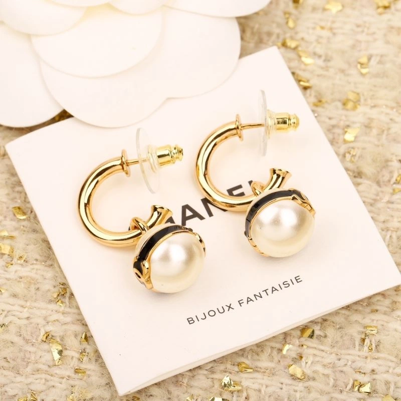 Timeless Chanel Earrings 231264