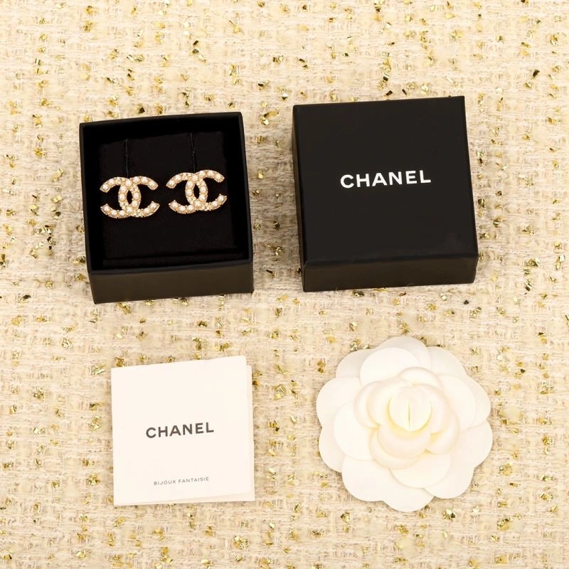 Chanel Earrings UrbanChic 231245