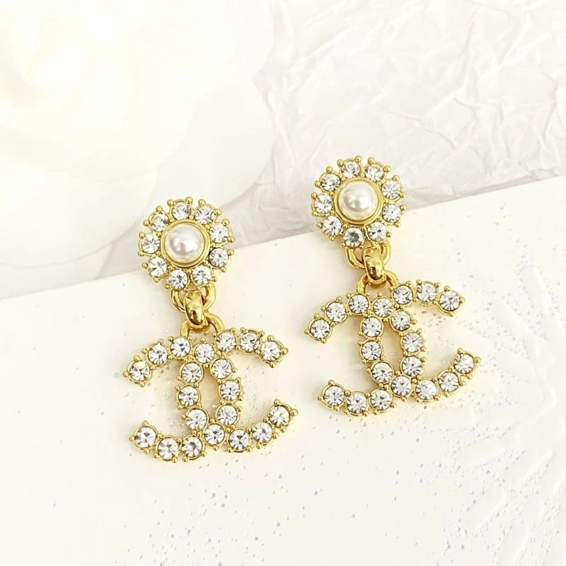 Cozy Chanel Earrings 231231