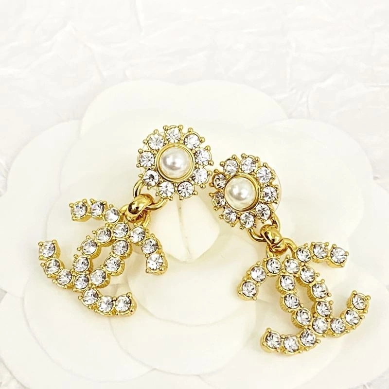 Cozy Chanel Earrings 231231