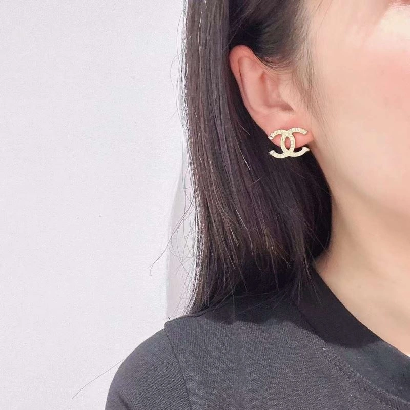 Chanel Earrings Elegant 231211