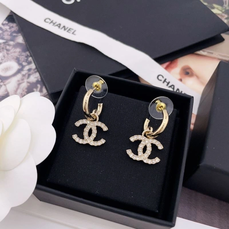 Chanel Earrings Neat 231207