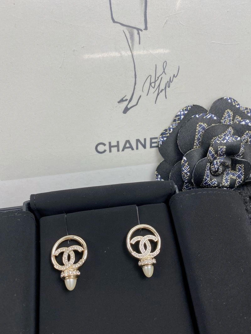 ModernLook Chanel Earrings 231226