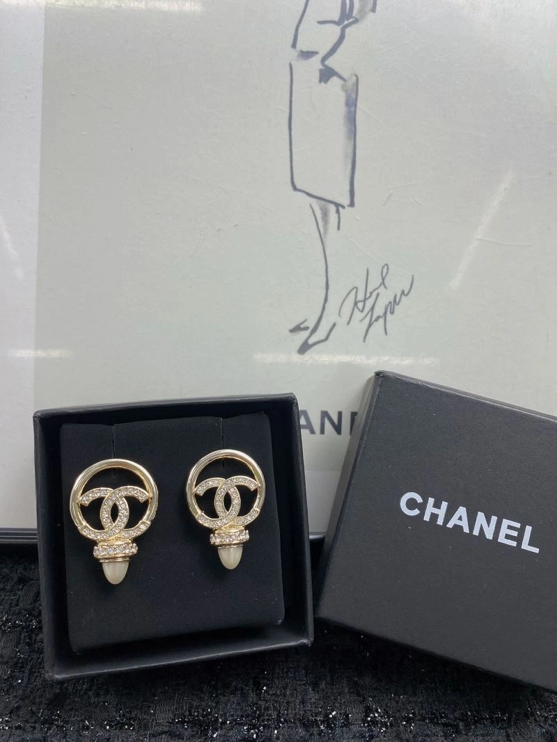ModernLook Chanel Earrings 231226