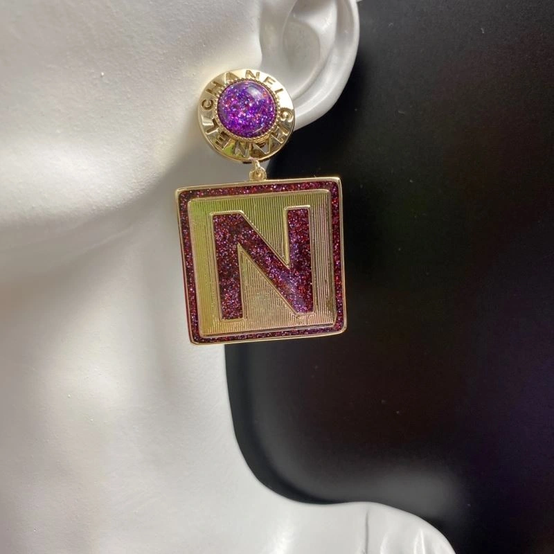 Popular Chanel Earrings 231204