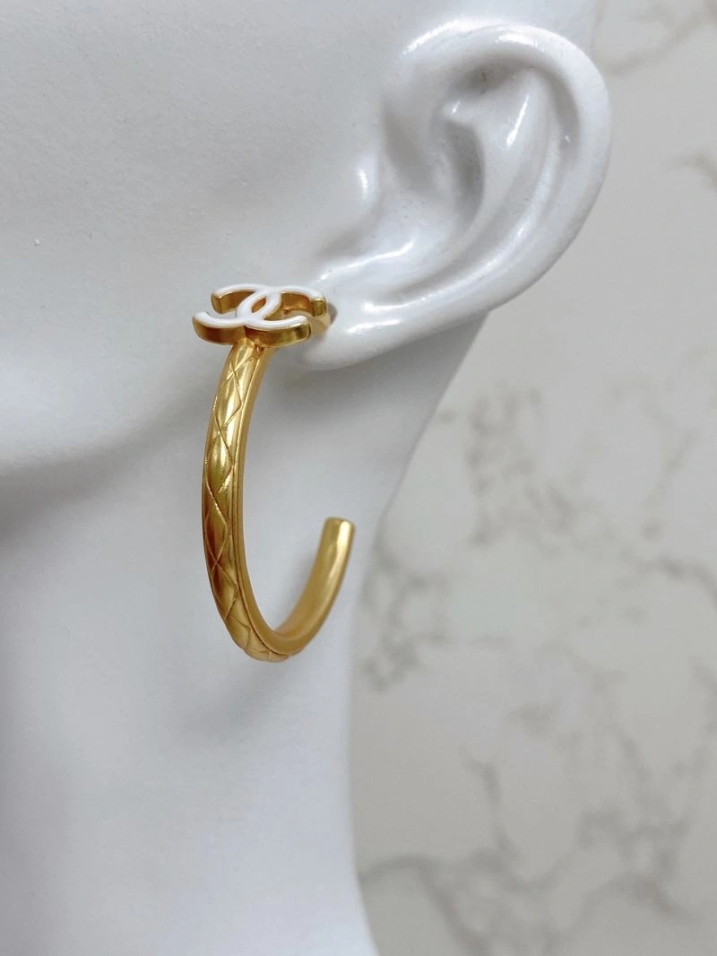 Chanel Earrings Stretchable 231203