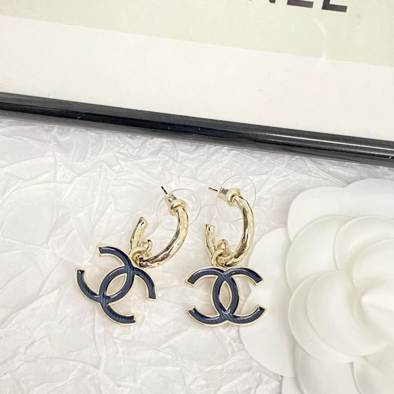 Chanel Earrings Affordable 231247