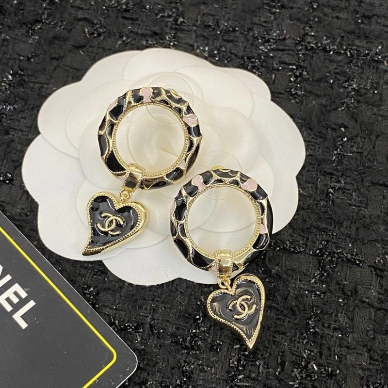 Chanel Earrings Practical 231254