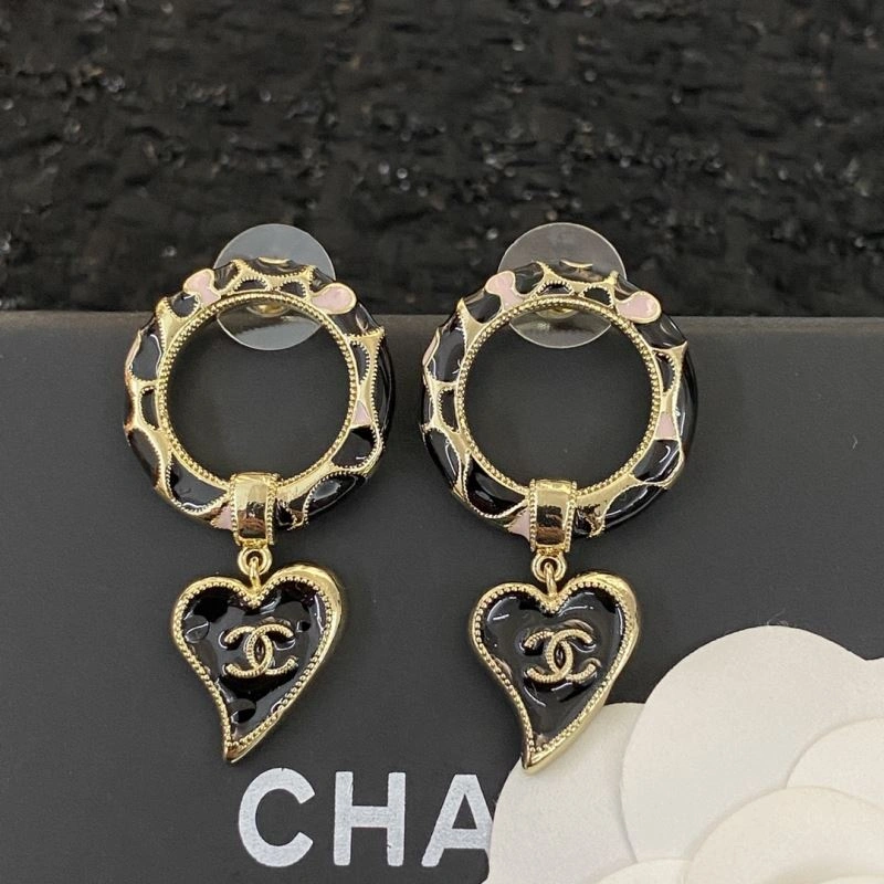 Chanel Earrings Practical 231254