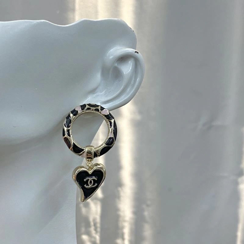 Chanel Earrings Practical 231254