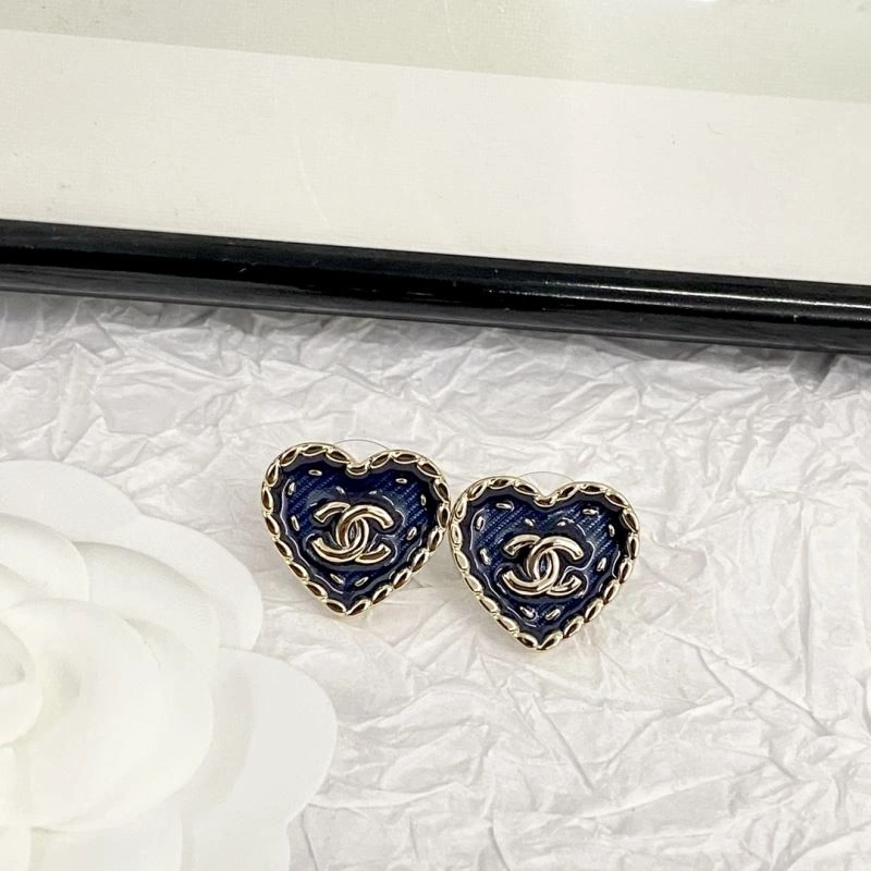 Compact Chanel Earrings 231219