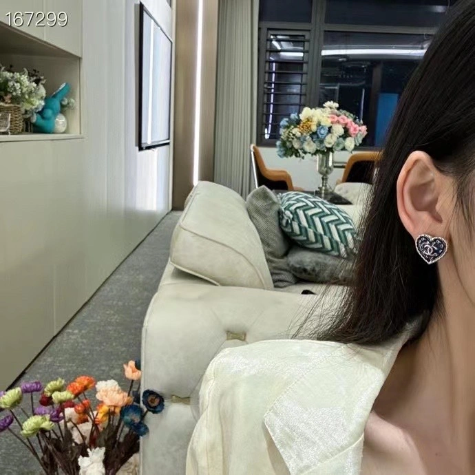 Compact Chanel Earrings 231219