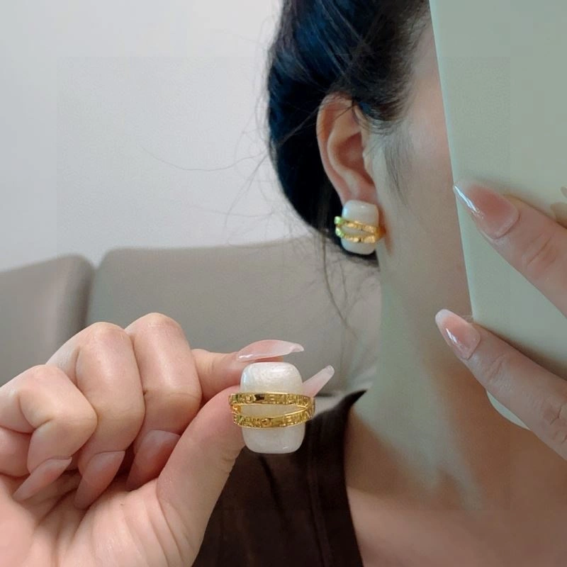 Chanel Earrings Original 231180