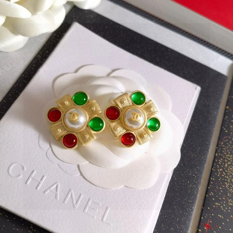 Chanel Earrings Refined 231218