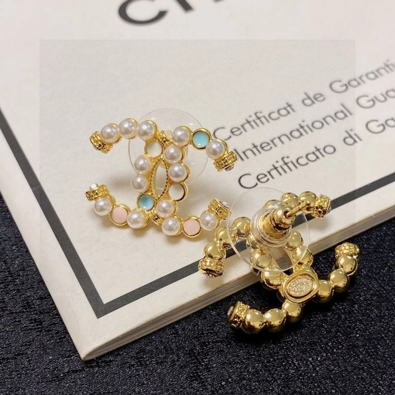 Chanel Earrings MoistureWicking 231174
