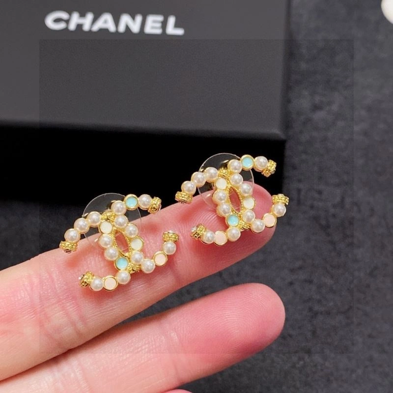 Chanel Earrings MoistureWicking 231174