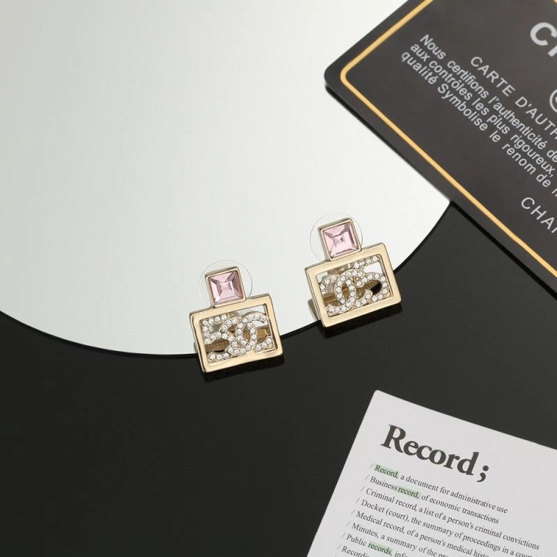 Affordable Chanel Earrings 231167