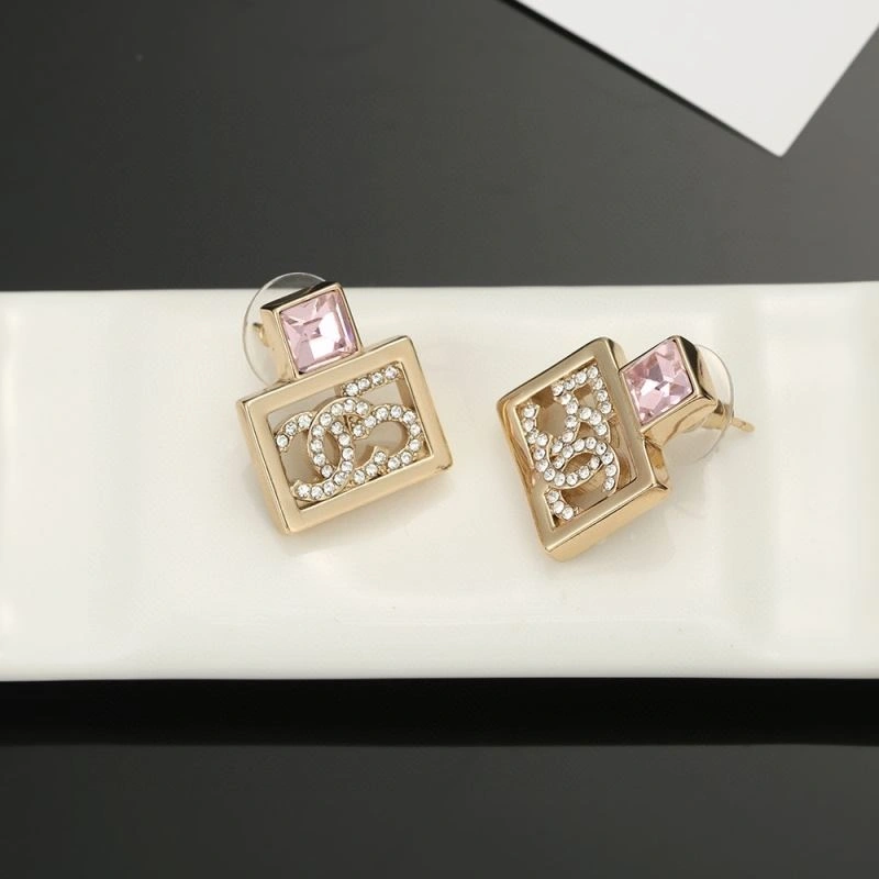 Affordable Chanel Earrings 231167