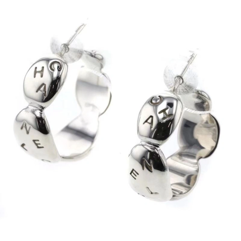 Fashionable Chanel Earrings 231173