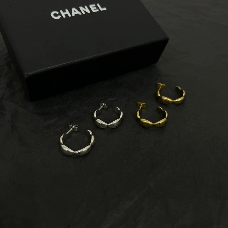 Sustainable Chanel Earrings 231255