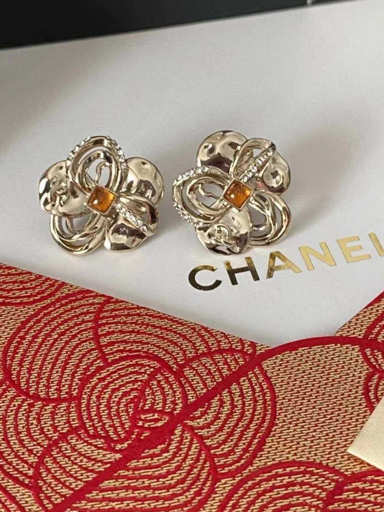 WrinkleFree Chanel Earrings 231185