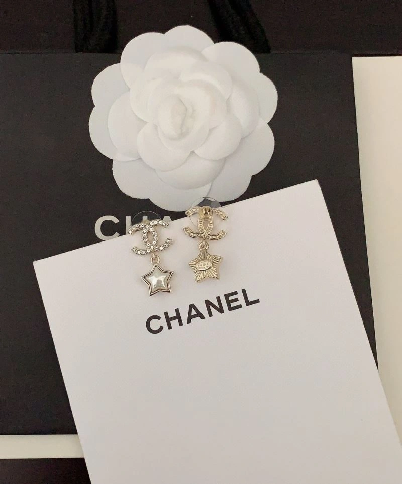 Comfortable Chanel Earrings 231178