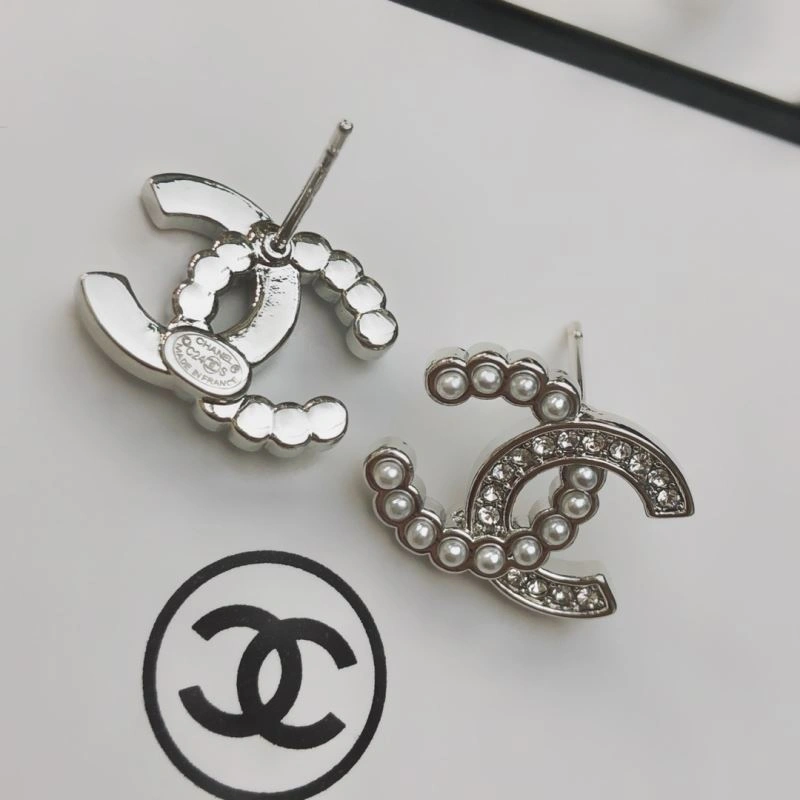 Chanel Earrings Refined 231162