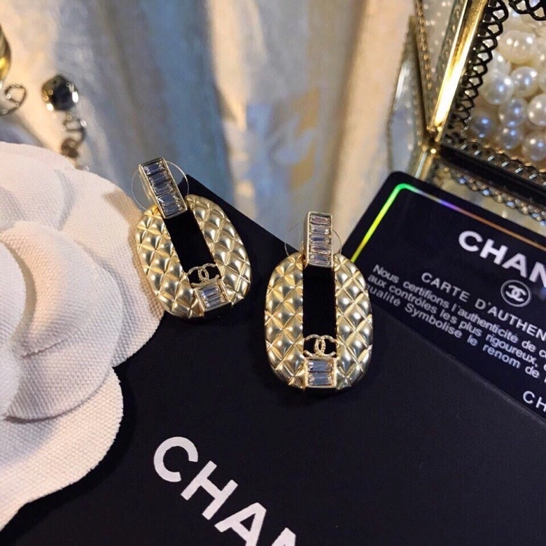 Chanel Earrings Seasonal 231192