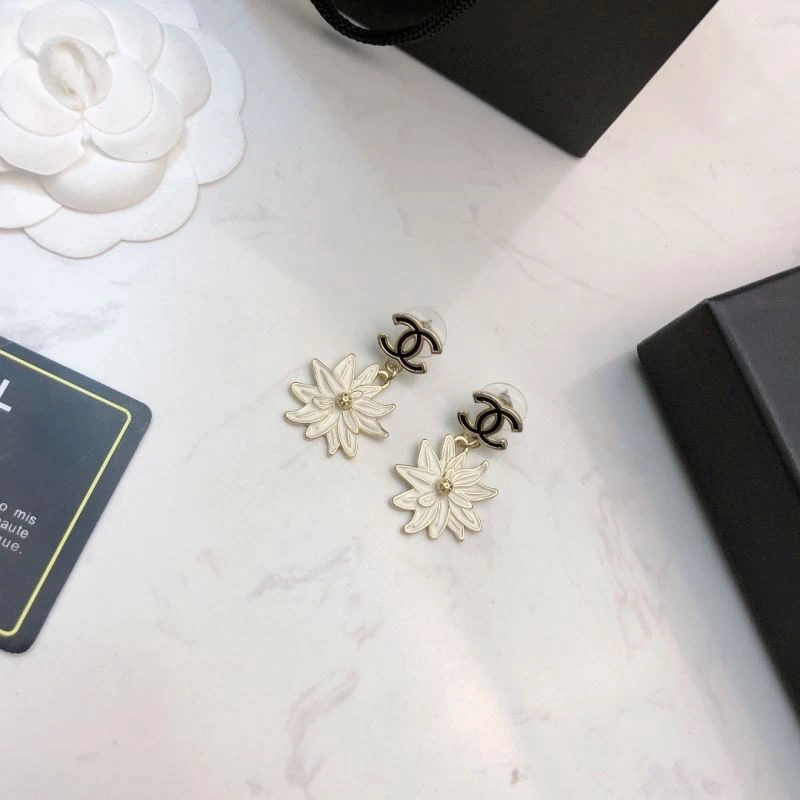 Attractive Chanel Earrings 231168