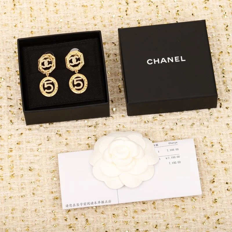 Reliable Chanel Earrings 231159