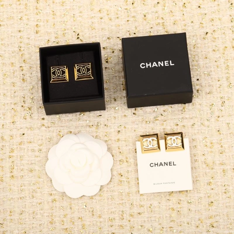 Classic Chanel Earrings 231194