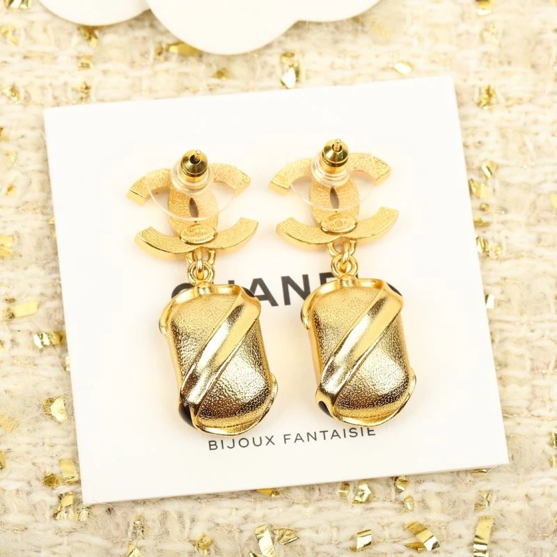 Chanel Earrings EyeCatching 231139