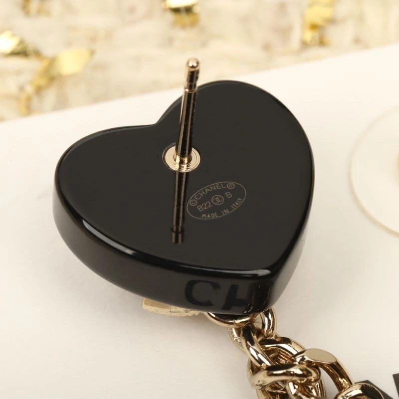 Chanel Earrings TimelessDesign 231156