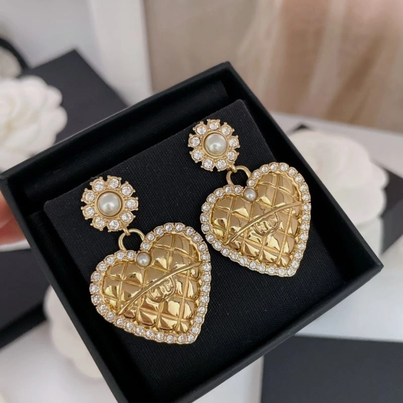 Chanel Earrings Functional 231184