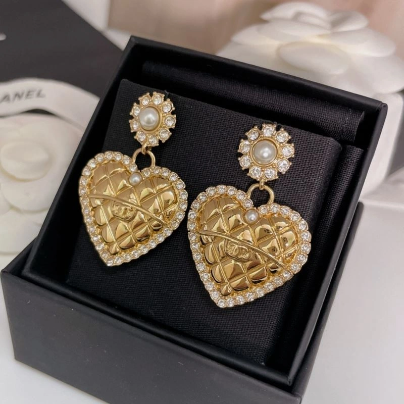 Chanel Earrings Functional 231184