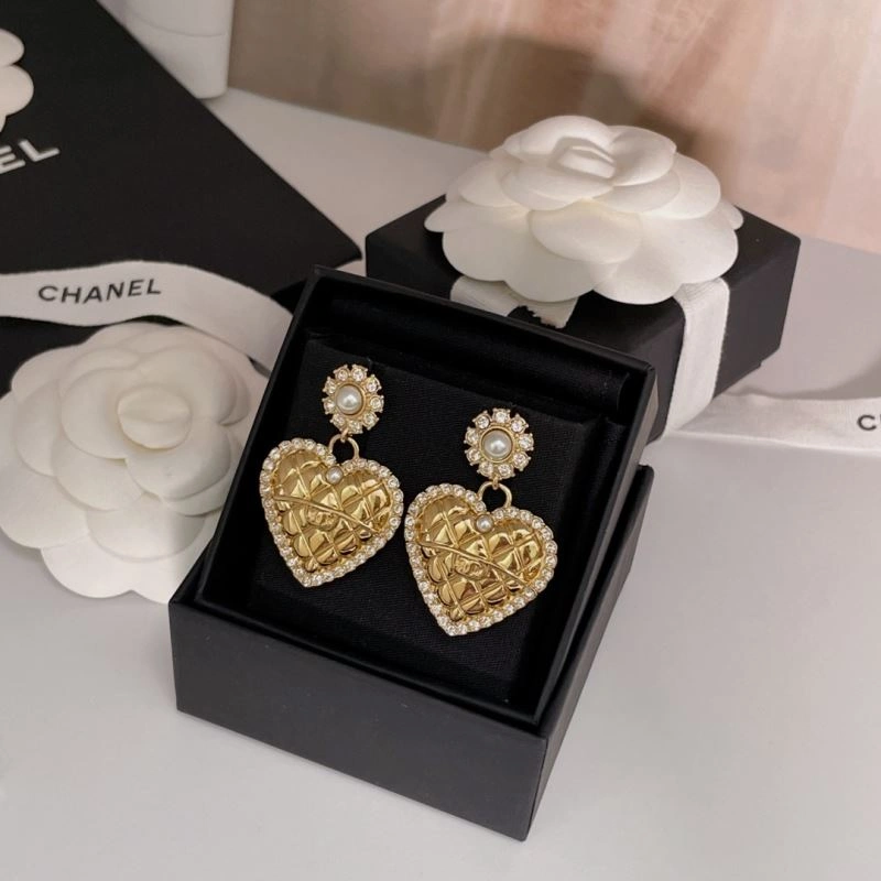 Chanel Earrings Functional 231184