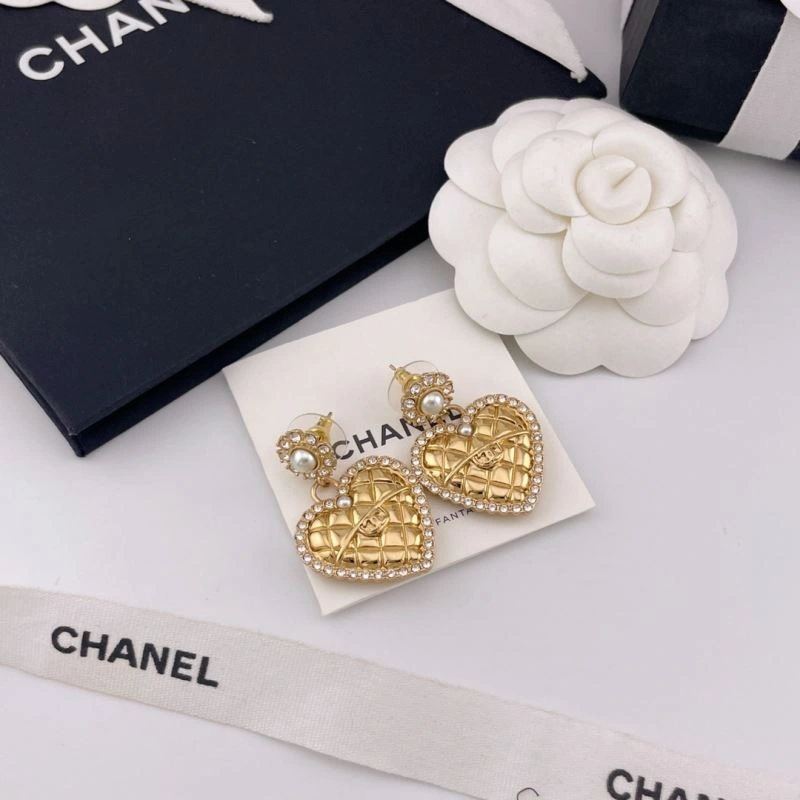 Chanel Earrings Functional 231184