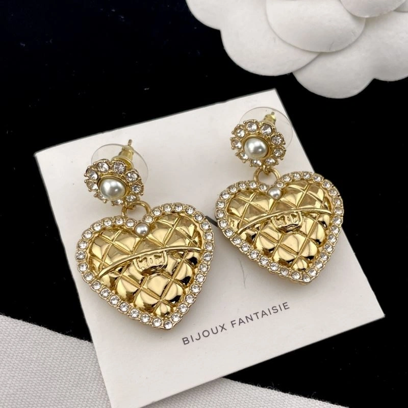 Chanel Earrings Functional 231184